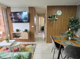 Espacio moderno y acogedor departamento en Rancagua, hotel in Rancagua