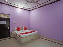 Super Hotel O Surprise Farm House, hotell i Alīgarh