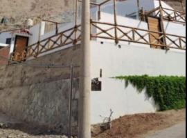 Casa en cineguilla, cottage in Cieneguilla