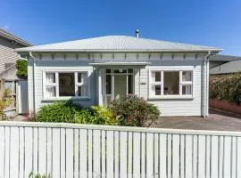 Le Solterre - Akaroa Holiday Home