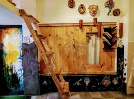 NIRMAN HOMESTAY 5 minutes walk to beach