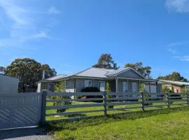 Aiyana's Coastal Retreat