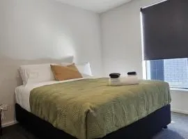 Central Stay Addington