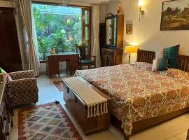 Noor Private Room Near Mansa Devi, Panchkula