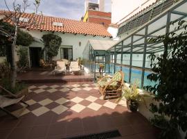 Casa Verde B&B, cheap hotel in Sucre