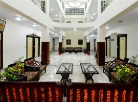 Viesnīca Hotel Ashish Palace pilsētā Āgra, netālu no vietas Agra Airport - AGR