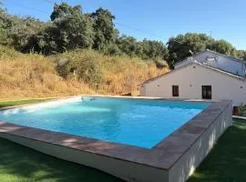 Cortijo Rural El Contador, con Piscina