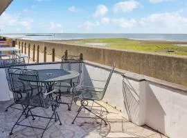 Angie's Beachside House