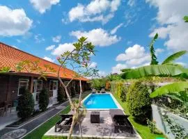 Monik Guest House