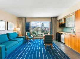 Ala Moana Hotel near beach King bed