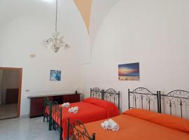 Casa di Angela, hotel v destinaci Sannicola