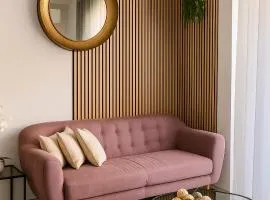 Stylish 2-bedroom Apartment- near Valletta! Great for families or groups