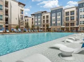 Landing Apartments Twin Creeks - Allen