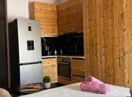 Black Flox AparTment