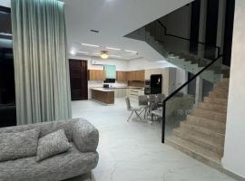 شالية رزات صلالة, hotel in Salalah