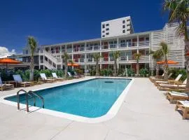 Oceaneer Hotel