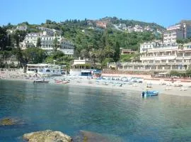 Taormina Bay Lucia's House 3