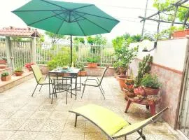 La Casa nel Verde, tra mare e Vesuvio