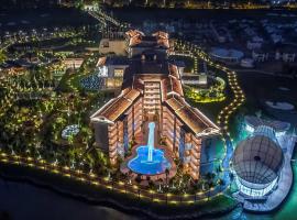 Holiday Inn Resort Qionghai Guantang by IHG, Unterkunft mit Onsen in Qionghai