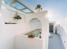 Noir Cave Villa with private Jacuzzi and Sunset Terrace