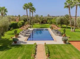 Villa Chocolat Deluxe