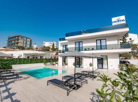 Crystal 13 Villas, hotel in Ksamil