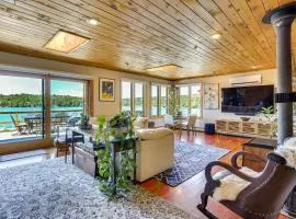 Waterfront Home on White Lake Near Bethel Woods!