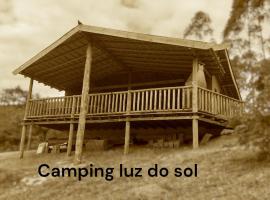 Camping luz do sol, hotel em Aiuruoca