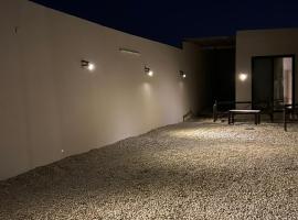 شاليه, ξενοδοχείο σε Al Rass