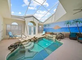 Waterfront Home Wcourtyard Pool
