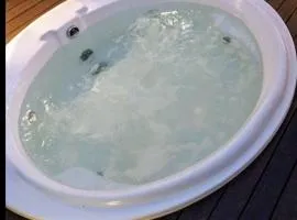 Escapada perfecta con jacuzzi privado en zona top