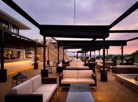 Hilltop Resort Fukuoka