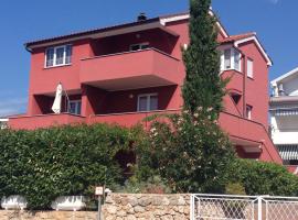 Apartments Mare, 3-sterrenhotel in Punat