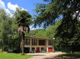 La Casa dei Cedri, budgethotel i Fanna