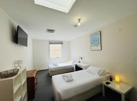 360K - Central Comfy Great Value - City, hotel v Melbourne