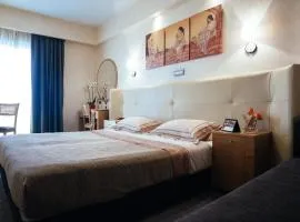 Alexandros Boutique Hotel
