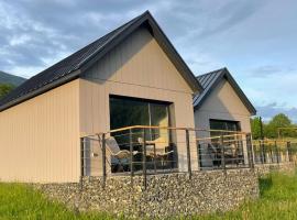 Tsiskari Cottages, hotel con estacionamiento en Sadmeli