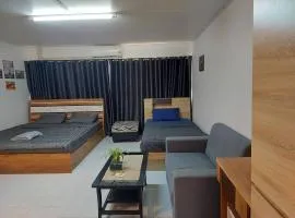 Popular Muang Thong Condo,Building 5