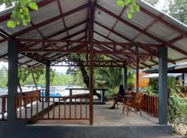 Bunaken Sunrise Beach, hostal o pensión en Manado