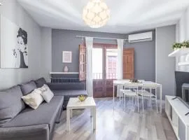 33EnjoyGranadaCentro. Parking opcional.