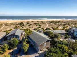 Incredible Unique Beach House with Stunning Sea Views for an Unforgettable Coastal Escape in Avon, North Carolina