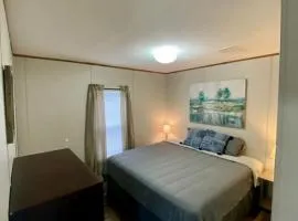 Unique Cottage Close to Fantastic Hiking Trails in Dunnellon, Florida