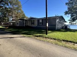Spacious Vacation Rental with Stunning Lake Views from the Incredible Deck for an Amazing Getaway in Sabine National Forest in Hemphill, Texas