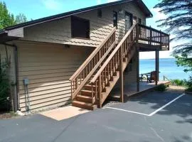 Unique Vacation Accommodation on Lake Superior near Apostle Island National Lakeshore, Wisconsin