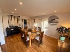 T4 cosy et moderne au cœur d'Anglet, plages à 5 min, parking sécurisé & fibre