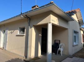 Maison Proche Mer Tout Confort 6 couchages Saint Brevin l'Océan, hotel en Saint-Brevin-les-Pins