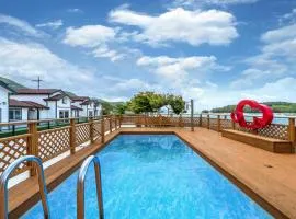 Yeosu Hi Mom Kids Family Pension Gold