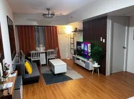 Family Haven Serin West Tagaytay - 6 Pax - Taal View - Full Kitchen - FAST Wi-Fi