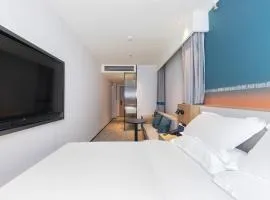 Hello Beijing Tiantongyuan Subway Station Hotel