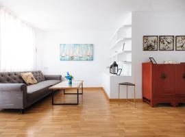 HN Las Brisas – hotel w mieście Valencina de la Concepción